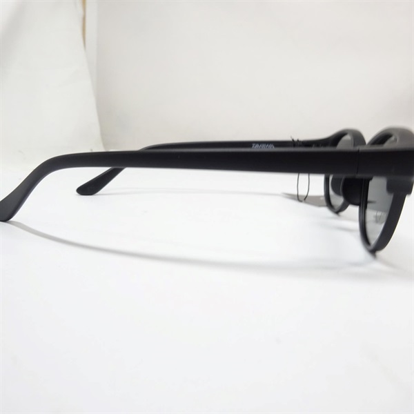 レンズ交換式偏光グラスグレー